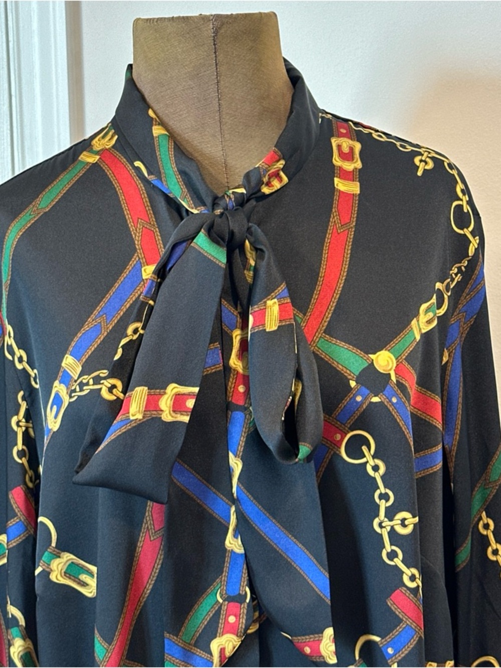 Lauren Ralph Lauren Black Chain & Belt Print Tie-Neck Blouse size 2X/TTG